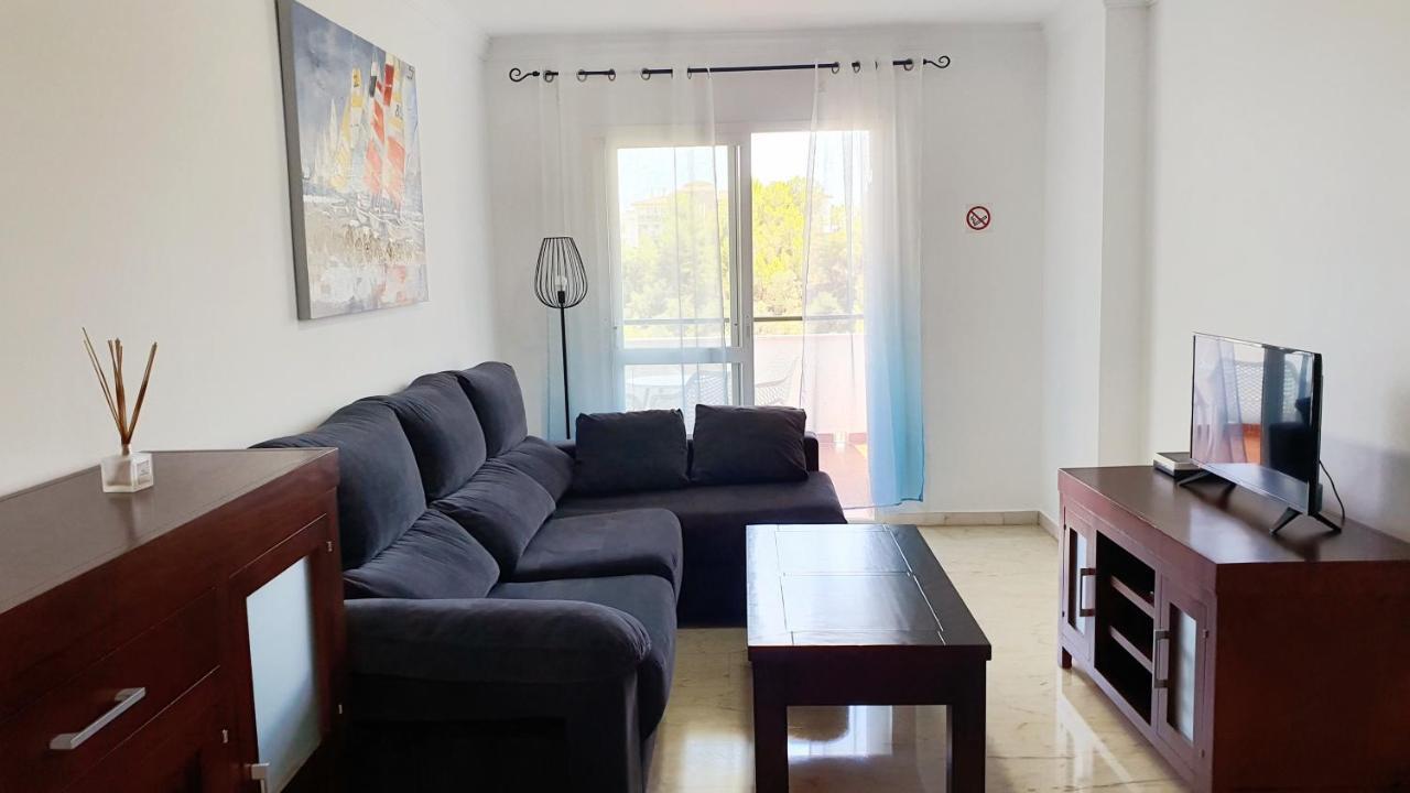 Benalmarina Sea View Apartments Benalmadena Bagian luar foto
