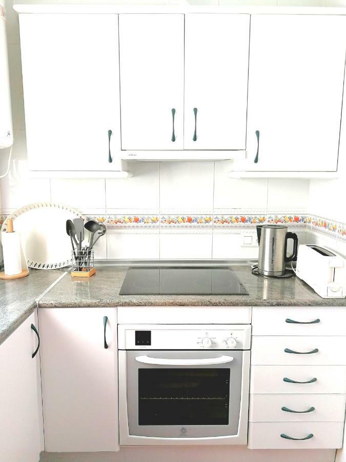 Benalmarina Sea View Apartments Benalmadena Bagian luar foto